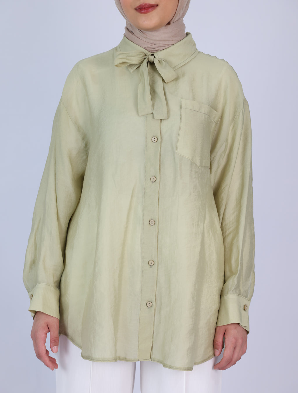 Oversize Yaka Detaylı Gömlek