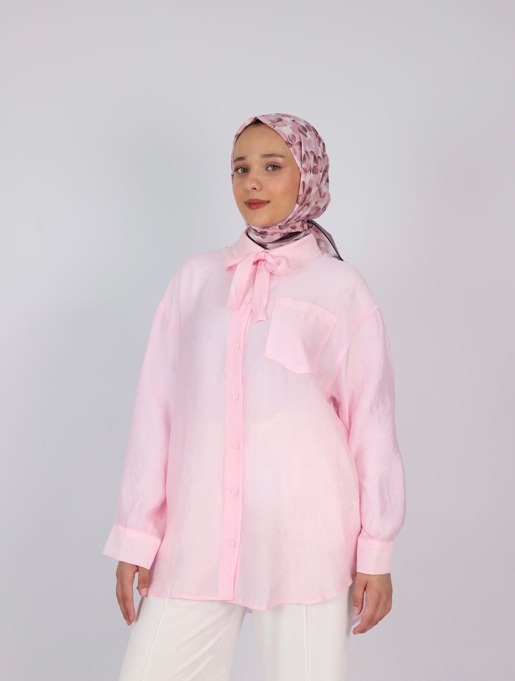 Oversize Yaka Detaylı Gömlek