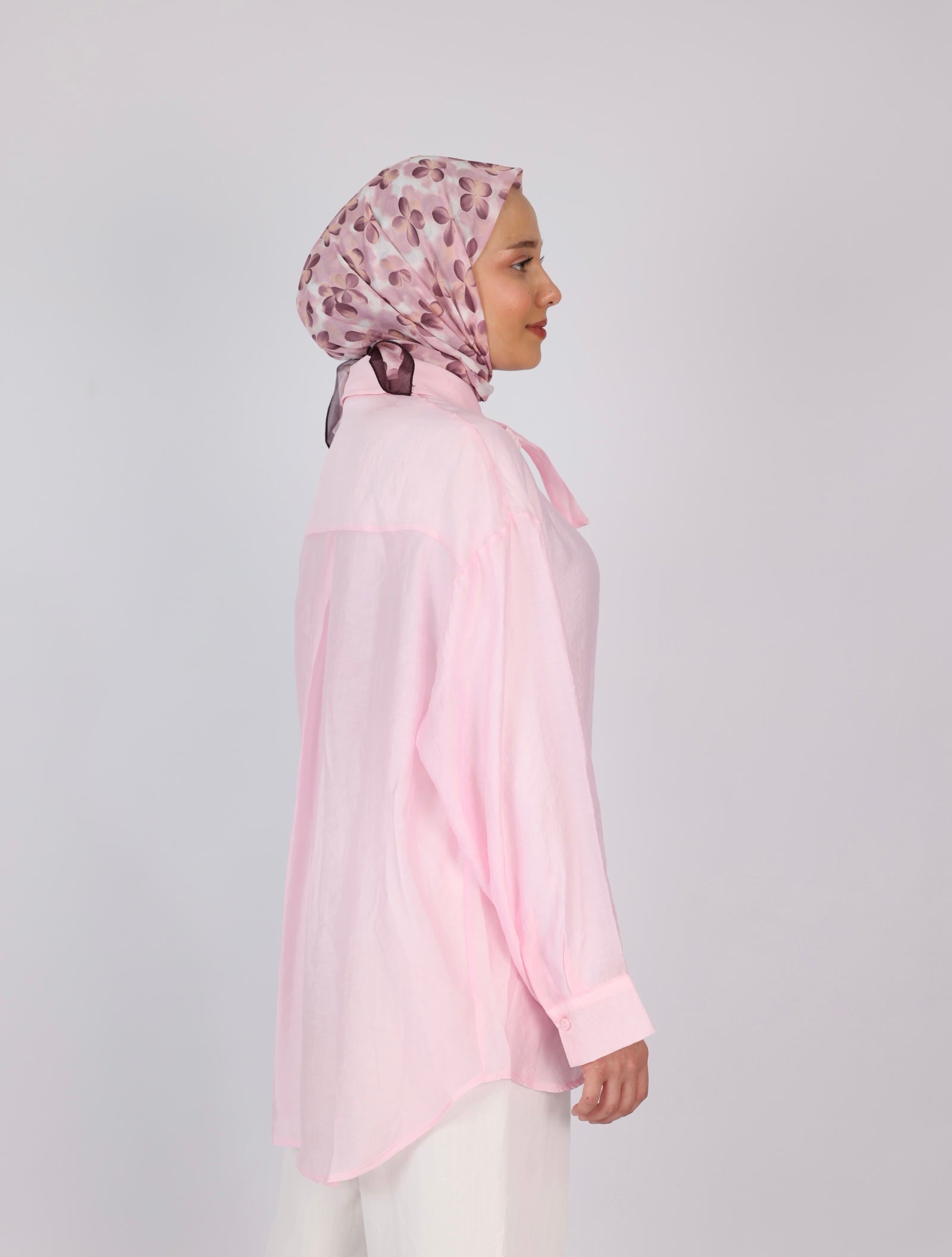 Oversize Yaka Detaylı Gömlek