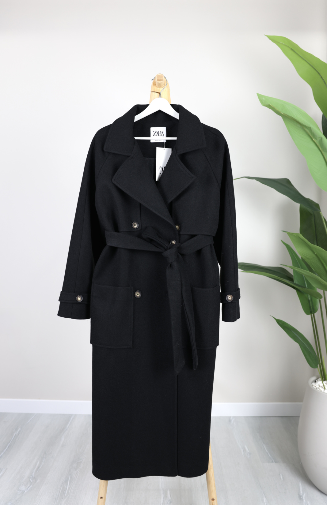 Düğmeli Kaban - Siyah