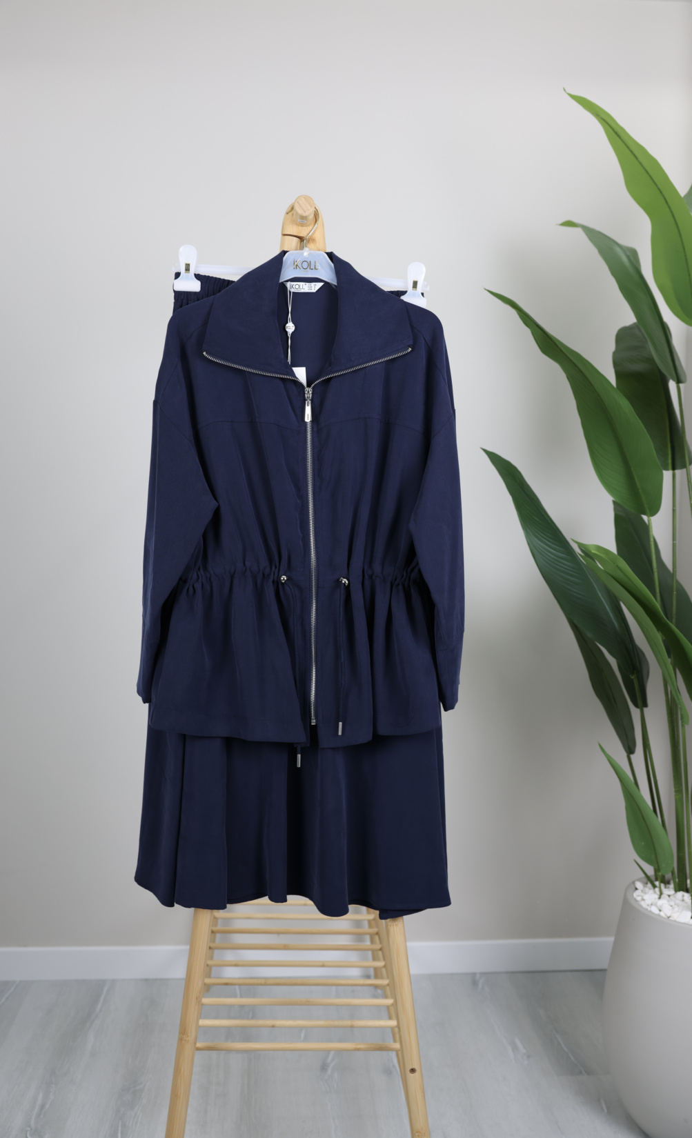 Kesik Detay Takım - Lacivert